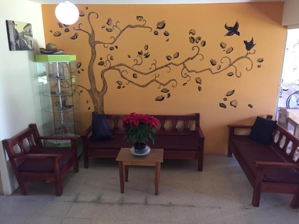 Los Nardos Hostel -Pet Friendly- Oaxaca Exterior foto